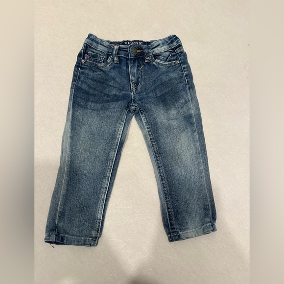 Vigoss Other - Vigoss Girls 2T Medium Wash Denim Jeans